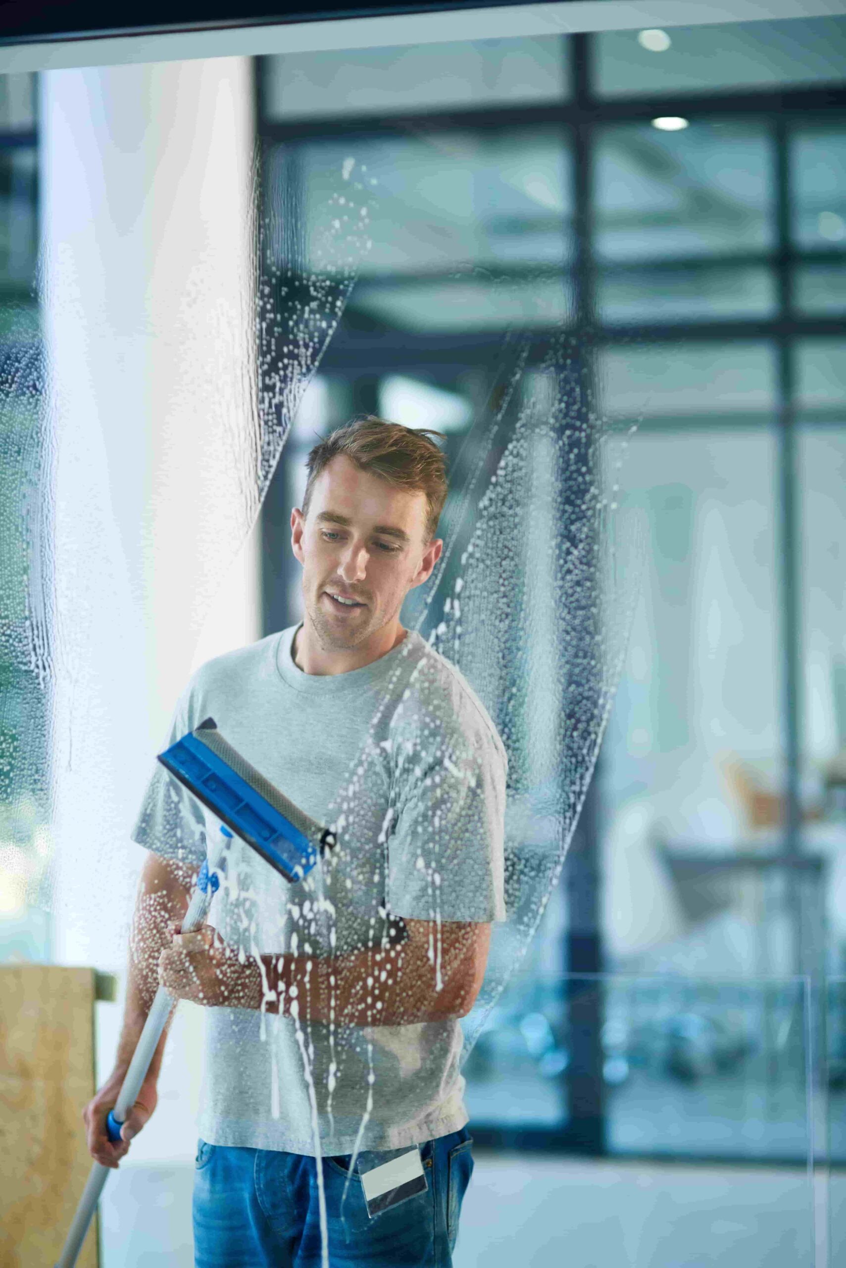 clean windows really make an office shot of a you 2026 01 09 10 00 47 utc